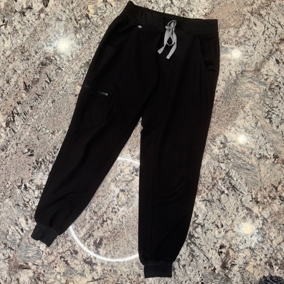 Figs Pants - Figs Womens Black Joggers